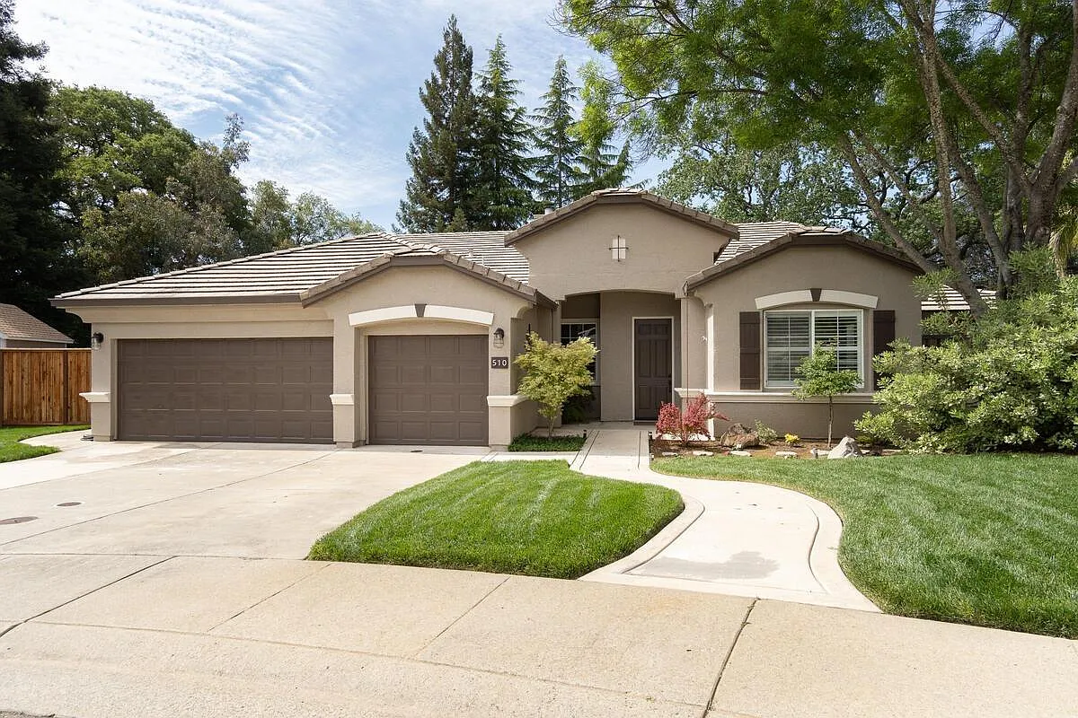 510 Prairie Falcon Ct photo 1