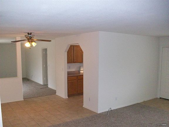 5th image of 1792 Walker Dr