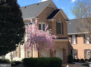 20255 Water Mark Pl, Sterling, VA 20165