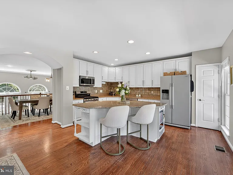 12003 Mill Rock Dr — Photo 26