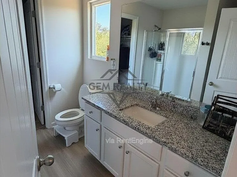 17111 J Shelby Guss Way — Photo 13