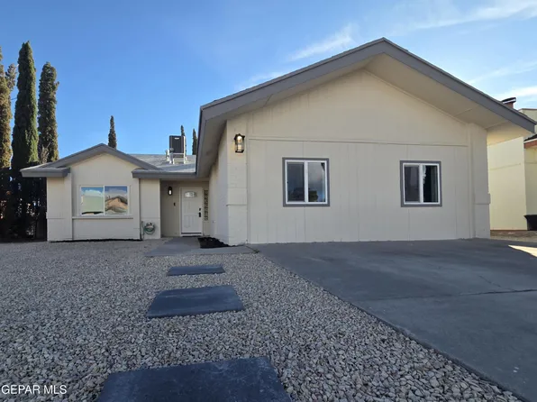 2808 Lake Champlain St, El Paso, TX 79936