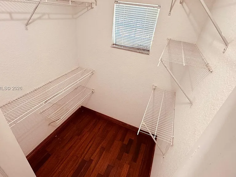 2516 Centergate Dr #102 — Photo 31