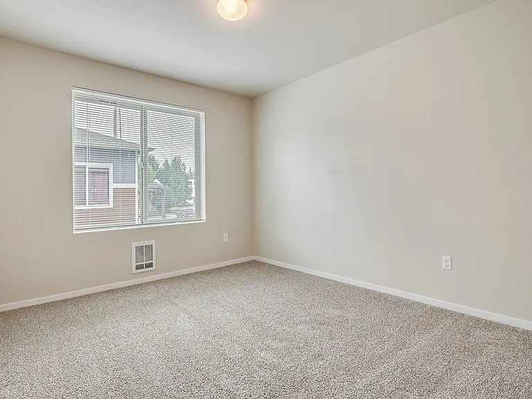 Pinnacle Townhomes — Photo 33