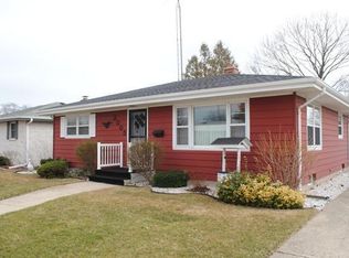 2005 23rd St, Kenosha, WI 53140