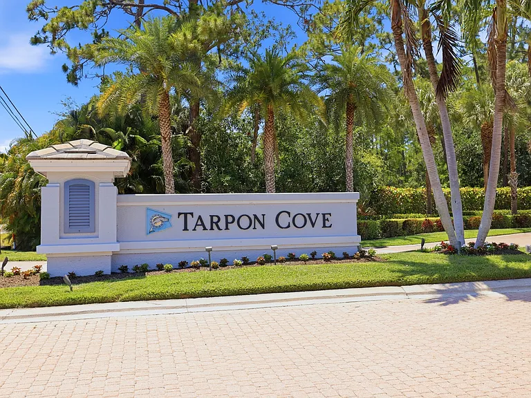 975 Tarpon Cove Dr #204 — Photo 55