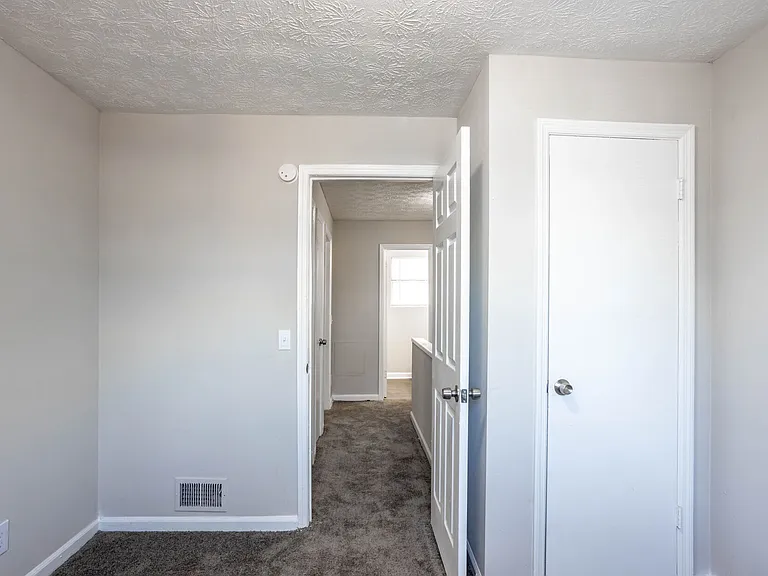 Avondale Townhomes — Photo 38