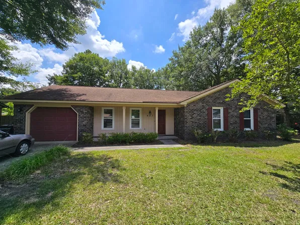 407 Indian Dr, Summerville, SC 29486