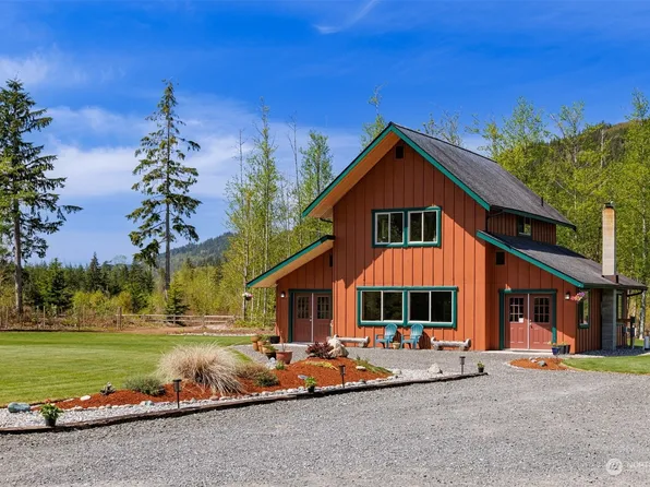 9920 Stardust Lane, Maple Falls, WA 98266