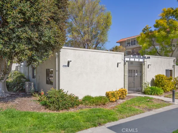 2382 Via Mariposa W Unit D, Laguna Woods, CA 92637