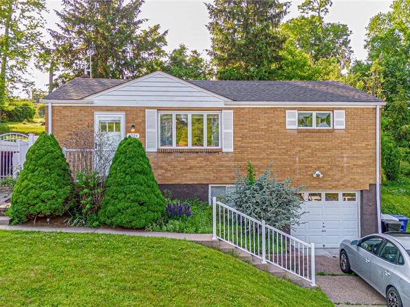 6024 Broad St, South Park, PA 15129