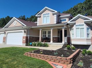 9412 S Forest Pointe Cir, Sandy, UT 84092