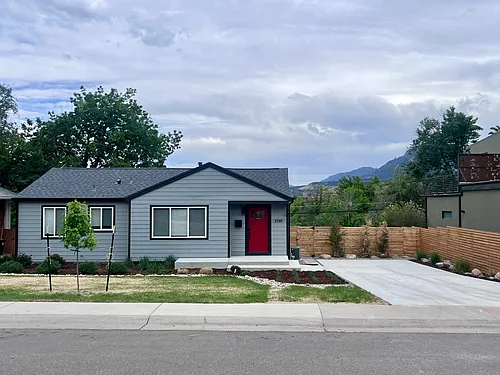 2340 Panorama Ave Photo 1