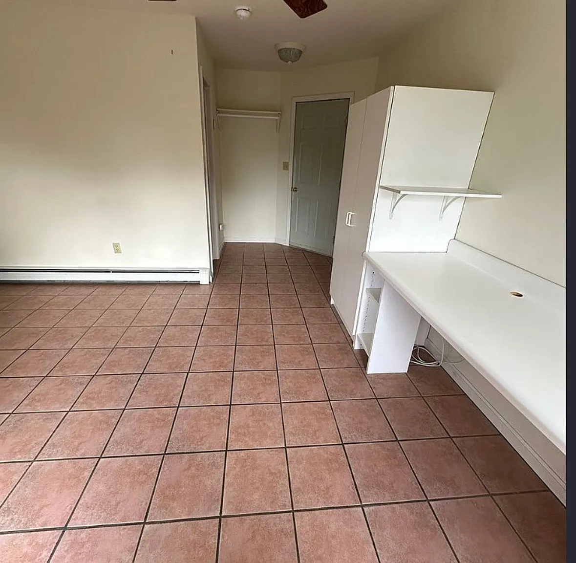 1 bed, $2,000 — Photo 1