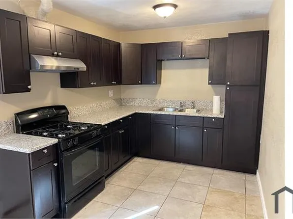 845 E Fredricks St #845, Barstow, CA 92311