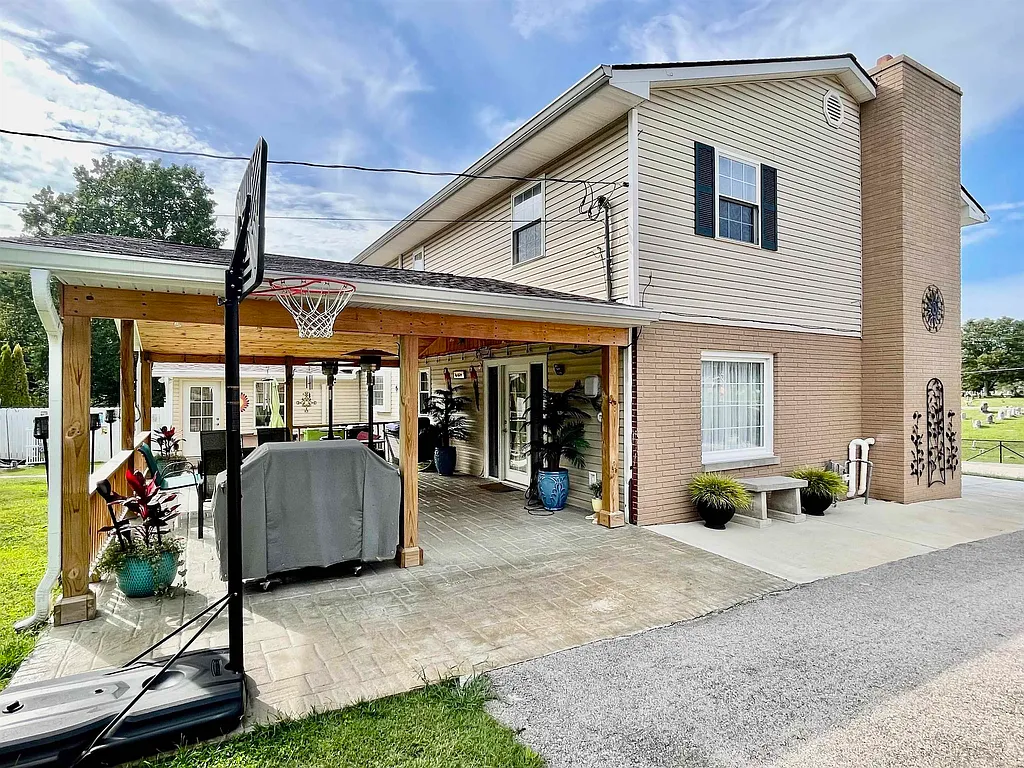 Property photo 4
