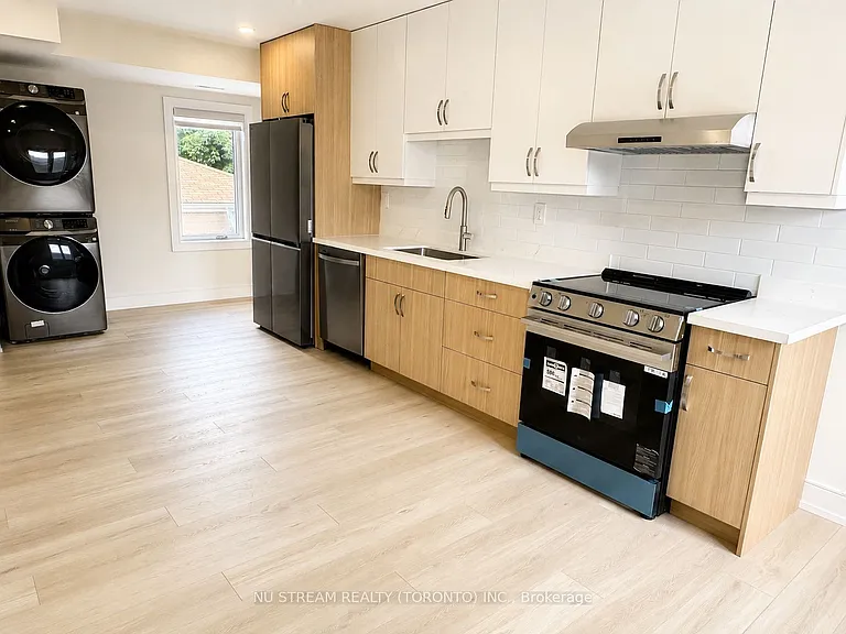42 Bartley Dr #4 — Photo 3
