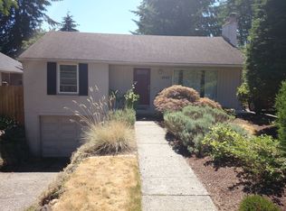 3707 SW Kenyon St, Seattle, WA 98126