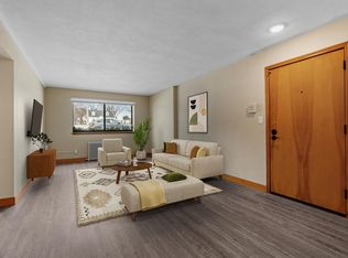 1634 Snelling Ave N #1561-5, Saint Paul, MN 55108