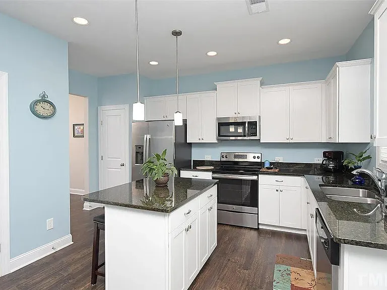 1009 Silver Farm Rd — Photo 9