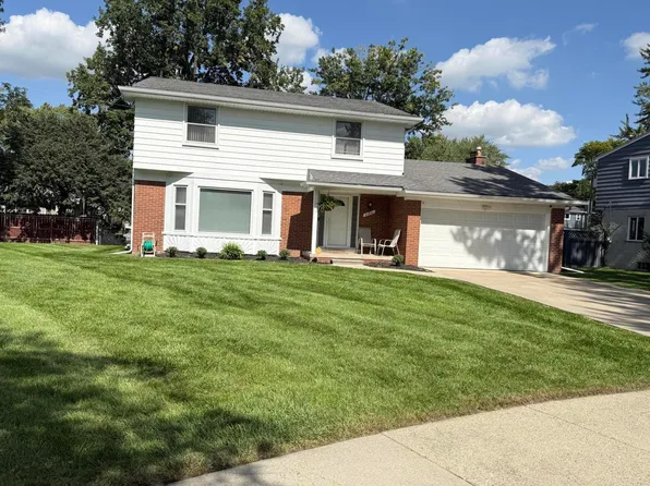 21850 Glenmorra Dr, Southfield, MI 48076