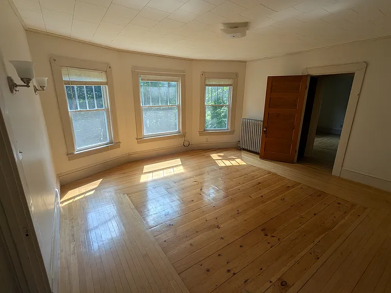 604 Lowell St #604R — Photo 8