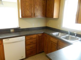 1337 Hazel St, Oshkosh, WI 54901