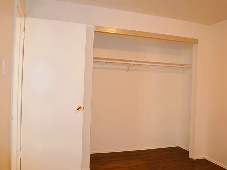 319 Linn Ave #319 — Photo 10
