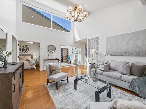 664 Scorpio Ln, Foster City, CA 94404