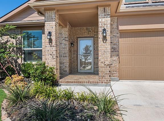 5th image of 4940 Sugarcane Ln