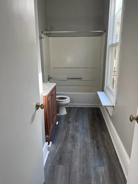 1 bed, 1.0 bath, $650 — Photo 3