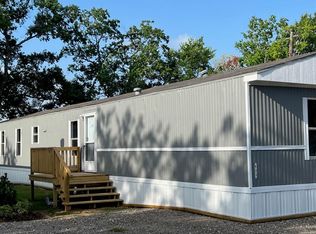 433 County Road 547, Angleton, TX 77515