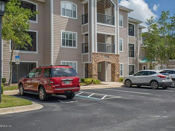 3rd image of 300 Ryder Cup Cir Unit 204