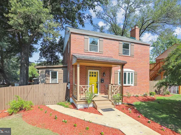 1510 Delmont Ln, Takoma Park, MD 20912