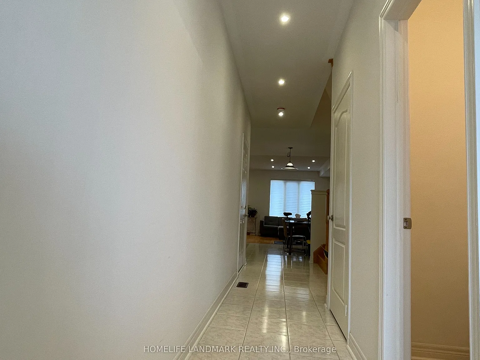 3 bed, $3,200 — Photo 3