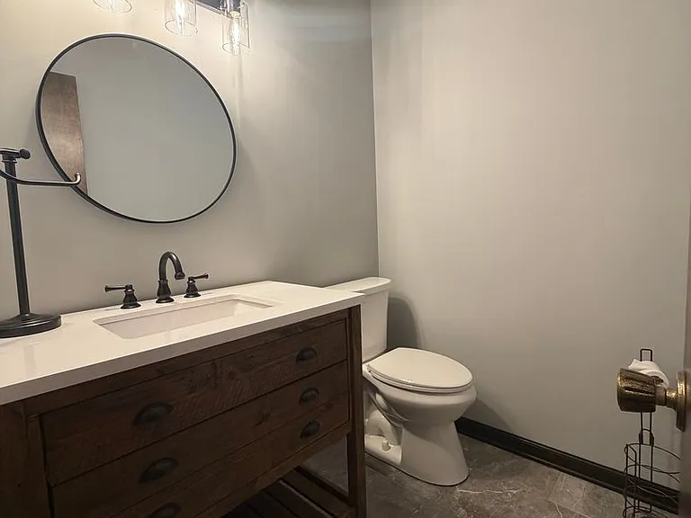 1101 Silverwood Cv — Photo 46