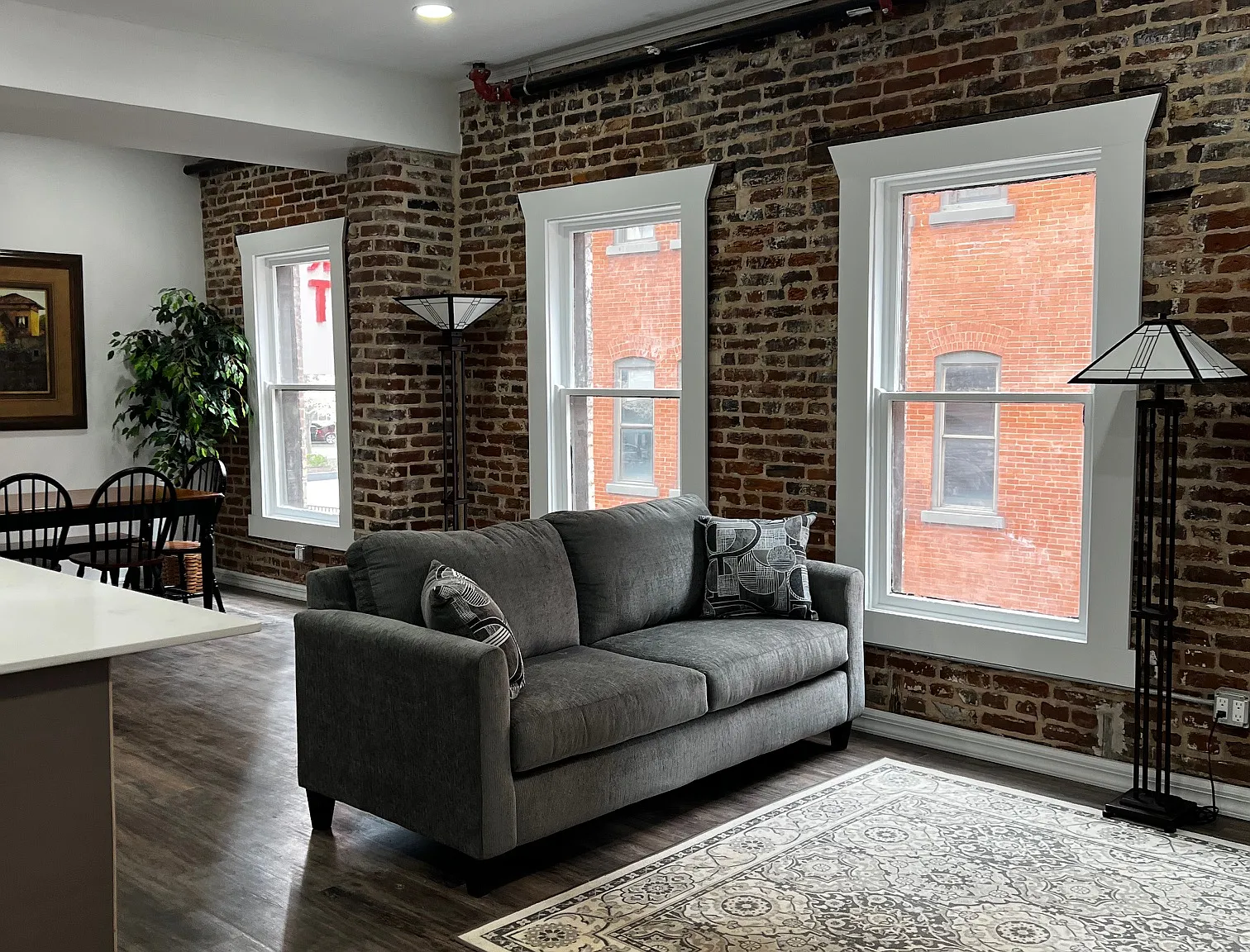 1 bed, 740 sqft, $1,225 — Photo 3