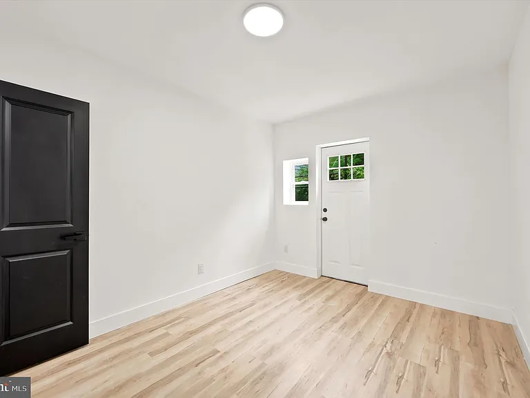 5510 Matthews St #A — Photo 10