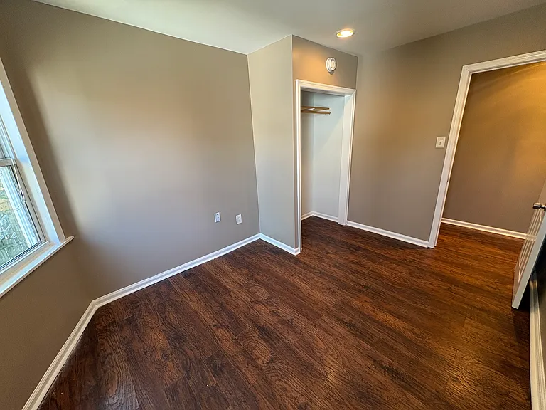 2234 Lamotte St — Photo 9