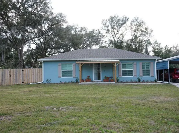 320 Arthur St, De Leon Springs, FL 32130
