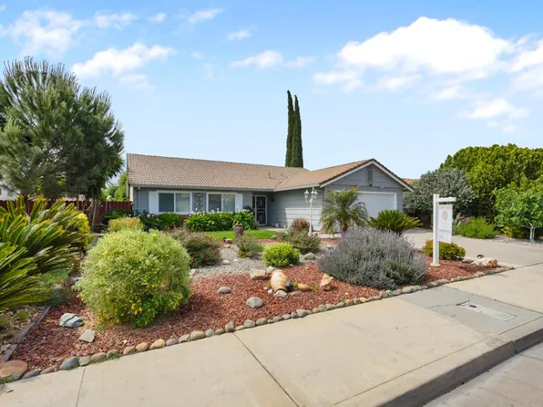 1349 Quail St, Los Banos, CA 93635