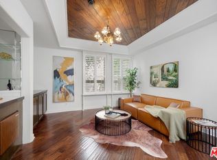 5333 Zelzah Ave APT 139, Encino, CA 91316