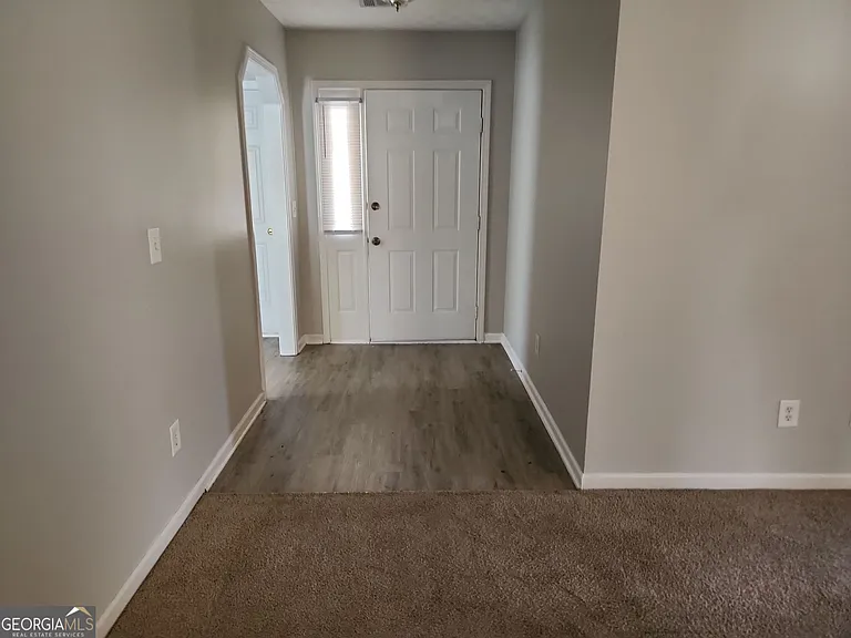 5009 Mint Dr — Photo 8