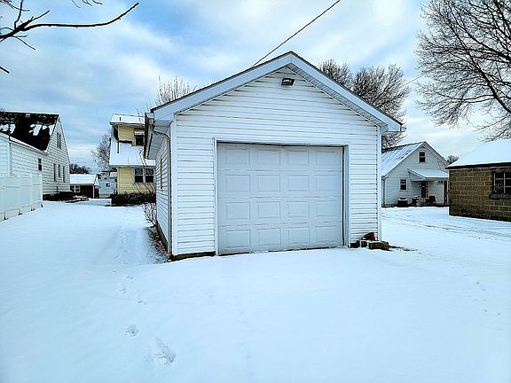 Single Car Extended Garage