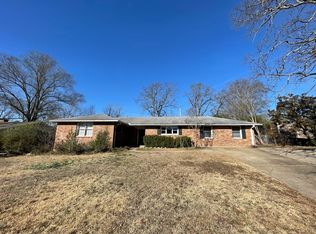224 Beckwood Dr, Little Rock, AR 72205