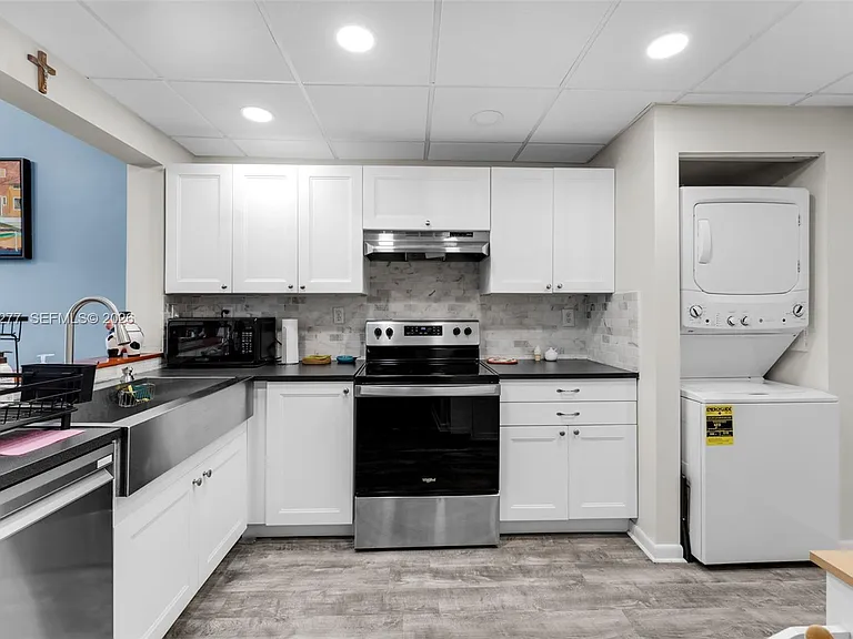 6701 SW 116th Ct #406 — Photo 8