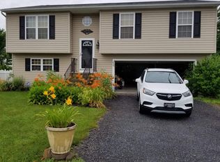 639 Ford Cir, Inwood, WV 25428