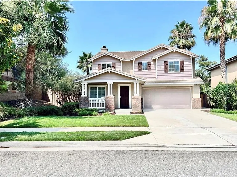 32040 Poppy Way — Photo 1