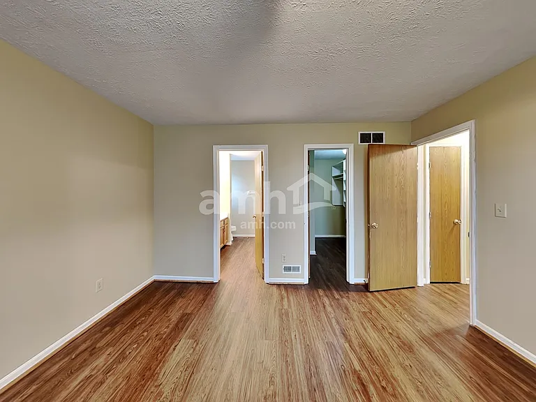 4363 Squaw Valley Dr — Photo 11