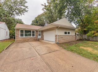 952 Murray Rd, South Euclid, OH 44121